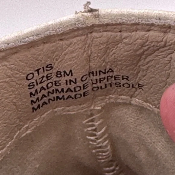 Coconuts by Matisse Otis White Vegan Western Booties - Picture 13 of 16